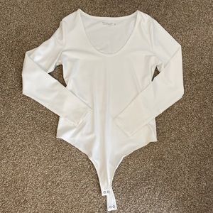 Abercrombie body suit- never worn